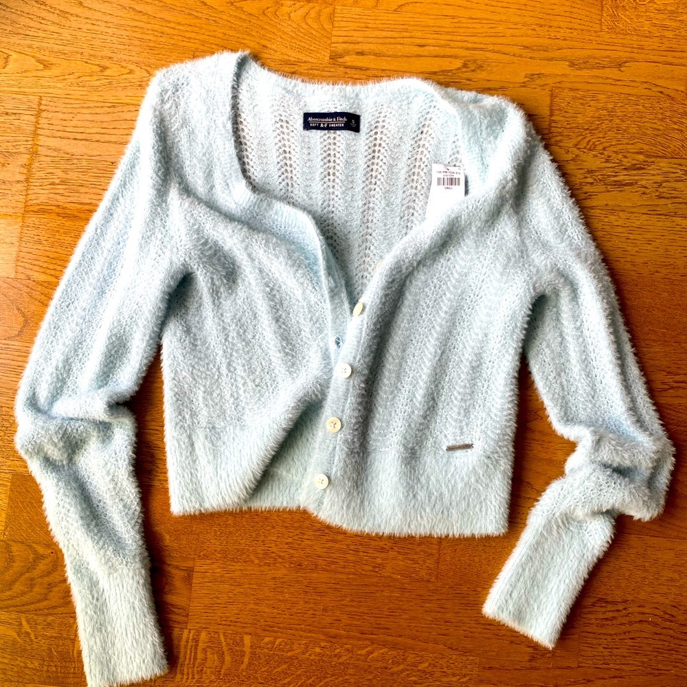Eyelash cardigan in light blue